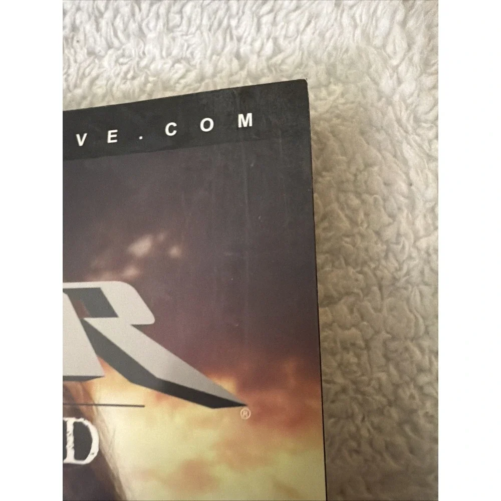 Lara Croft Tomb Raider Legends PC DVD ROM & Complete Guide Field Notes Game VTG